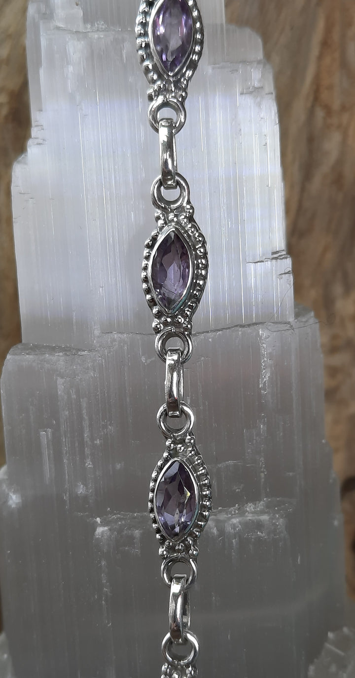 AMETHYST BRACELET OS2519