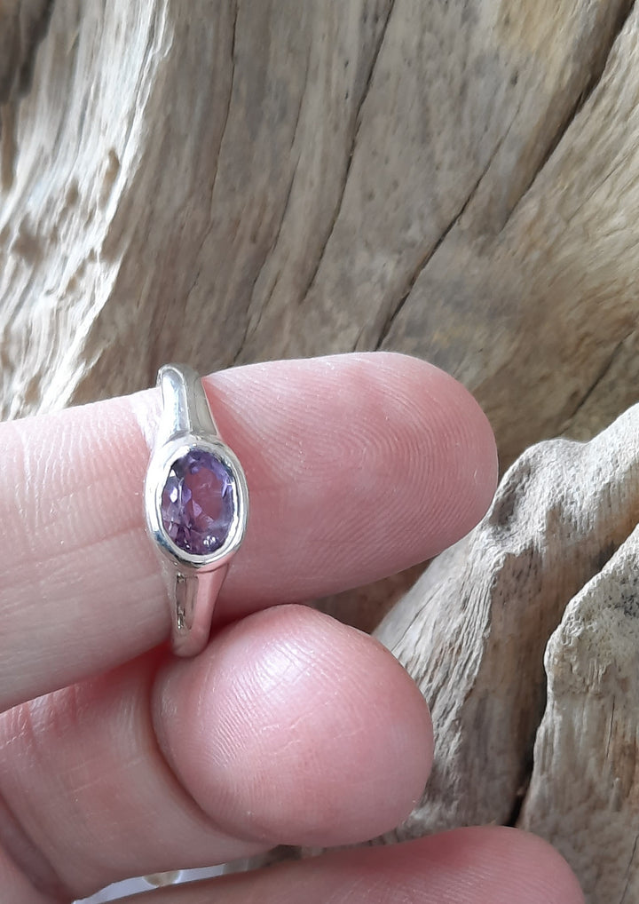 AMETHYST RING SIZE 6.5(M) GS2505