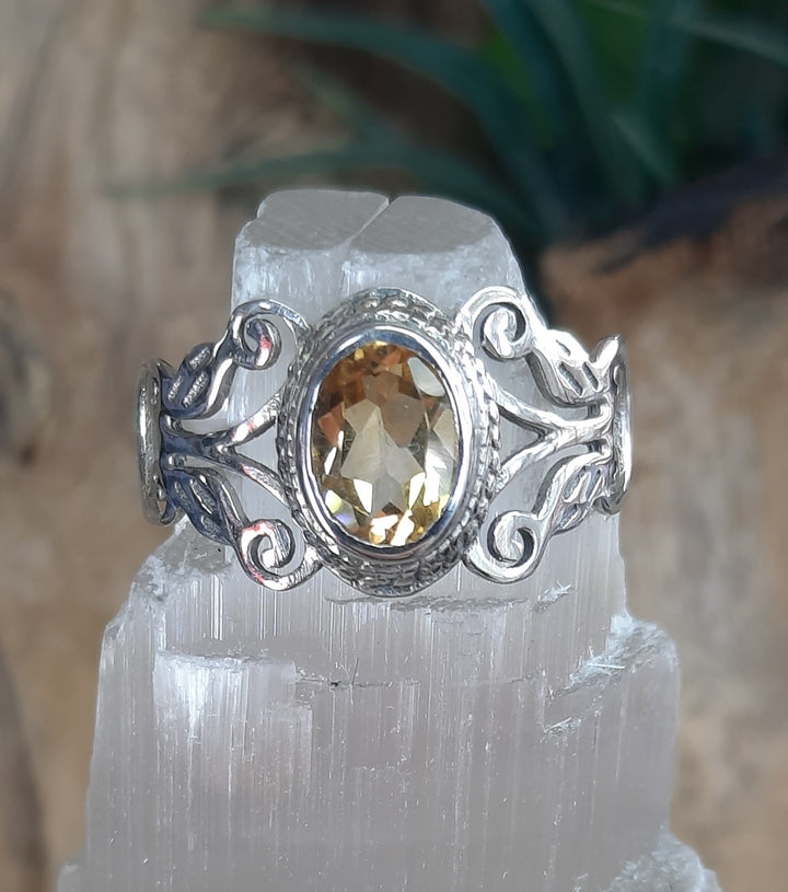 CITRINE RING SIZE 7(N) GS7243