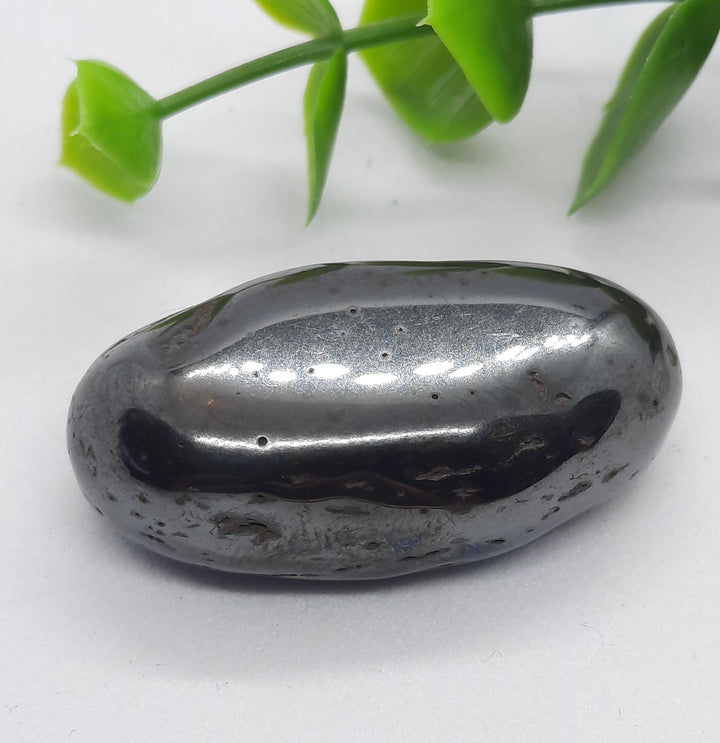 Hematite Tumbler Stone (24g) HEM3