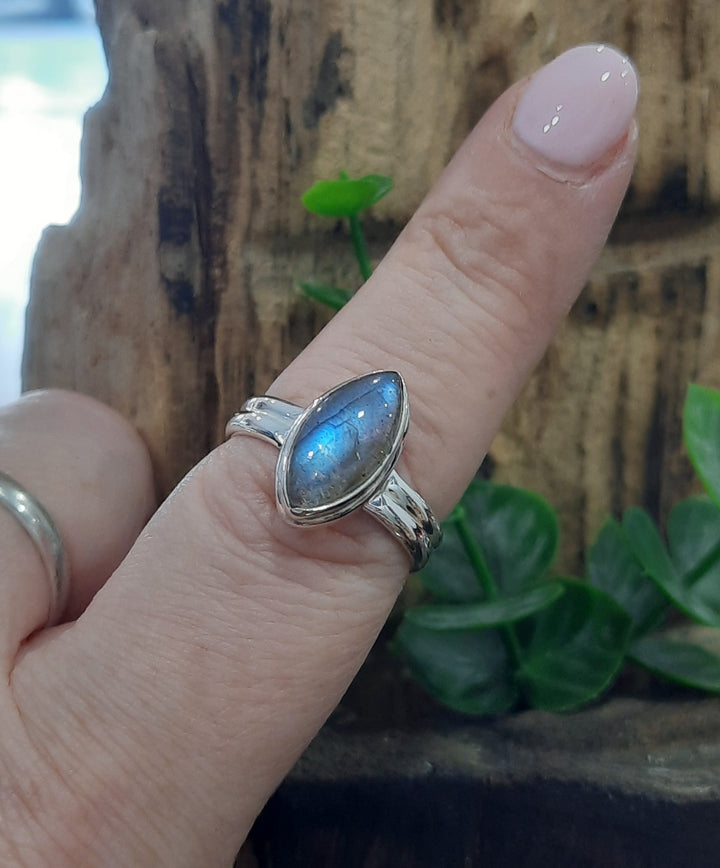 LABRADORITE RING SIZE 9(R) GS7627