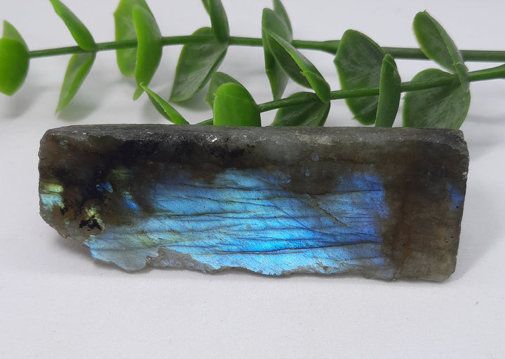 Labradorite (23 grams)