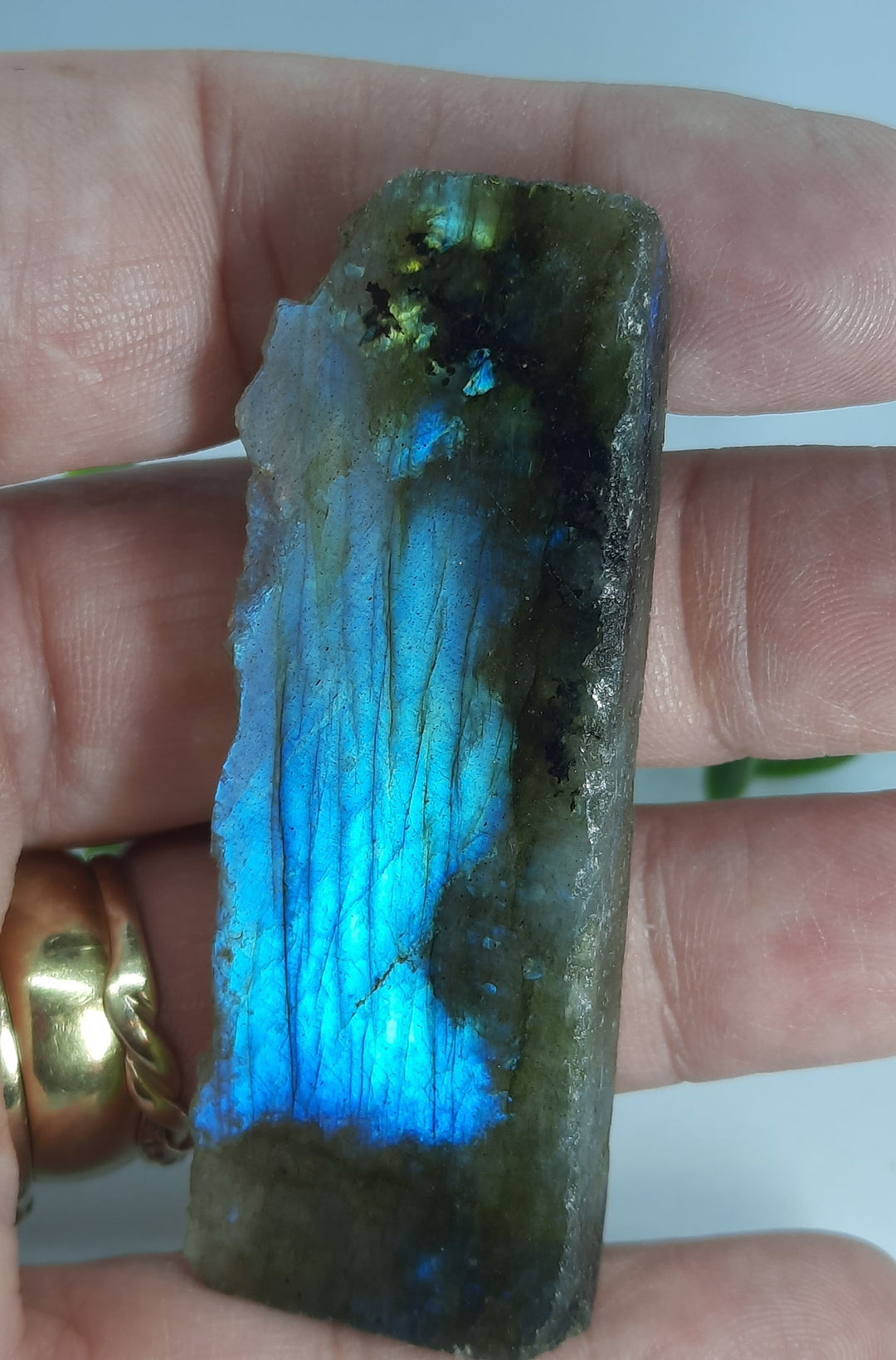 Labradorite (23 grams)