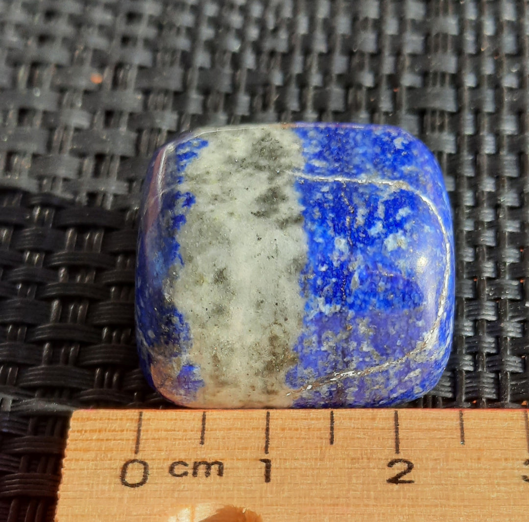 Lapis Lazuli Tumble Stone (22g) LPZ2