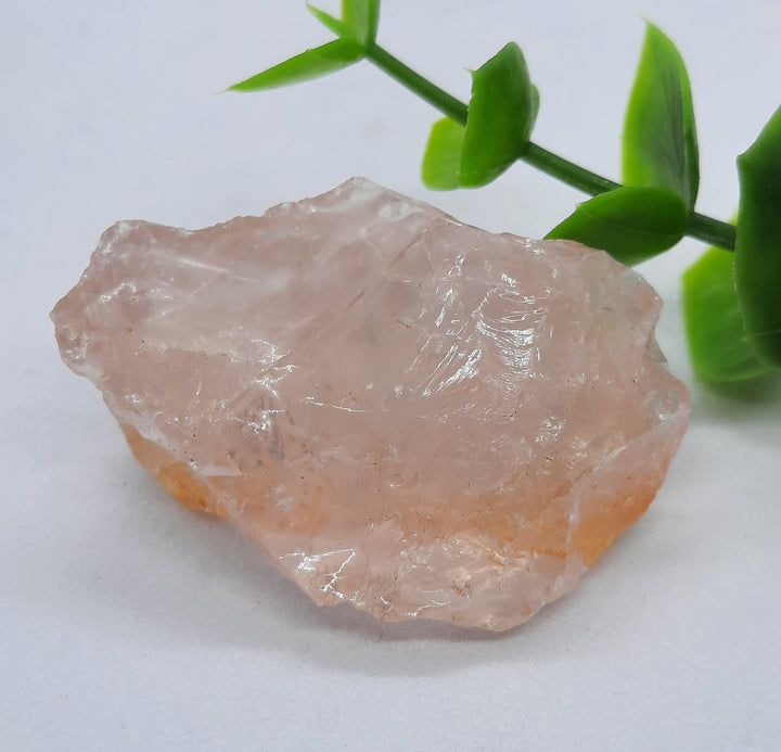 Rose Quartz Rough (15g) RSE3