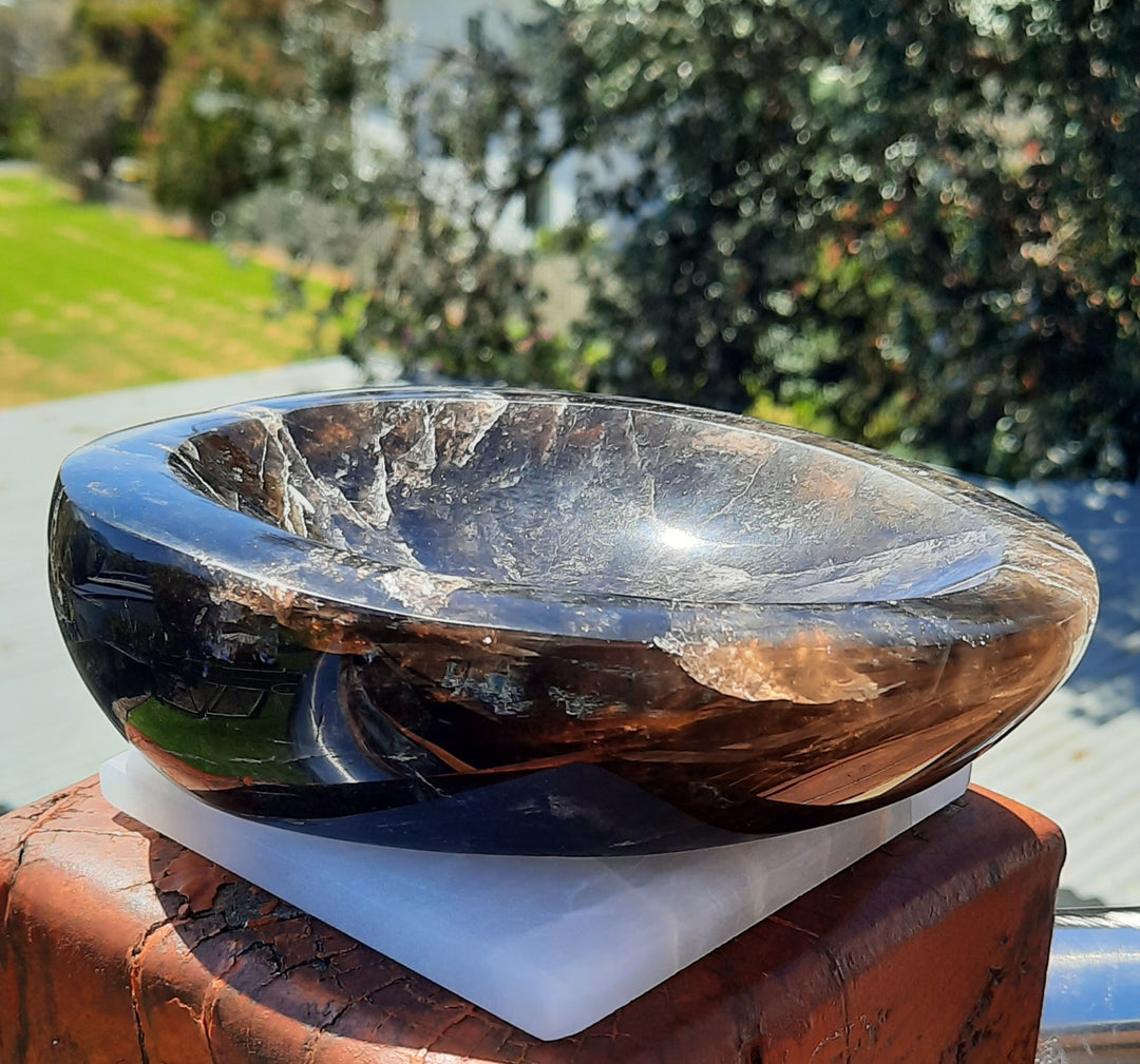 Smoky Quartz Bowl (893 grams) STZ22