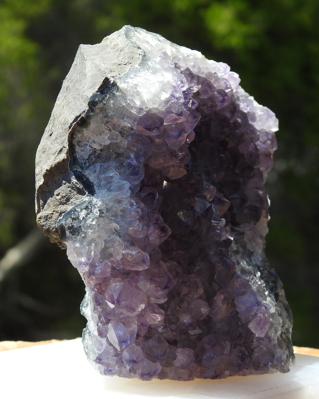 Amethyst Cluster (600g) STZ245