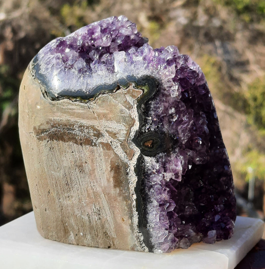 Amethyst Geode Polished Edges (580g) STZ113