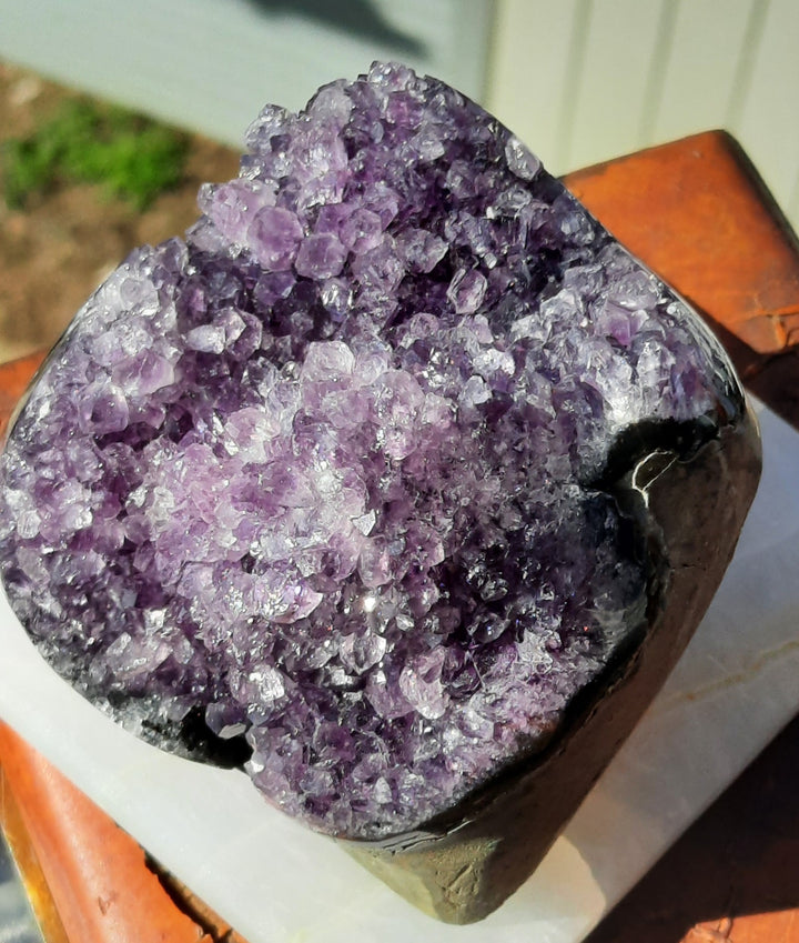 Amethyst Geode Polished Edges (580g) STZ113