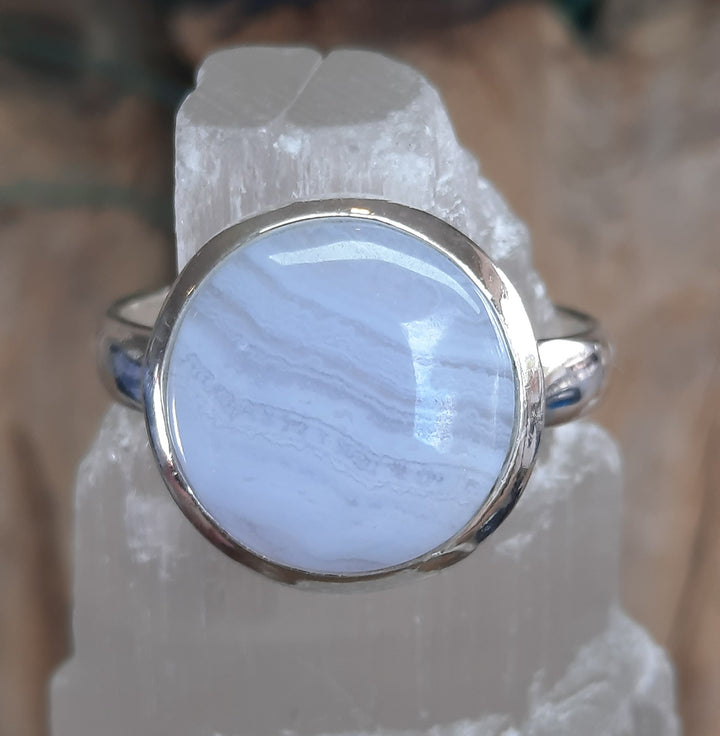 BLUE LACE AGATE RING SIZE 8.5(Q) GS7222