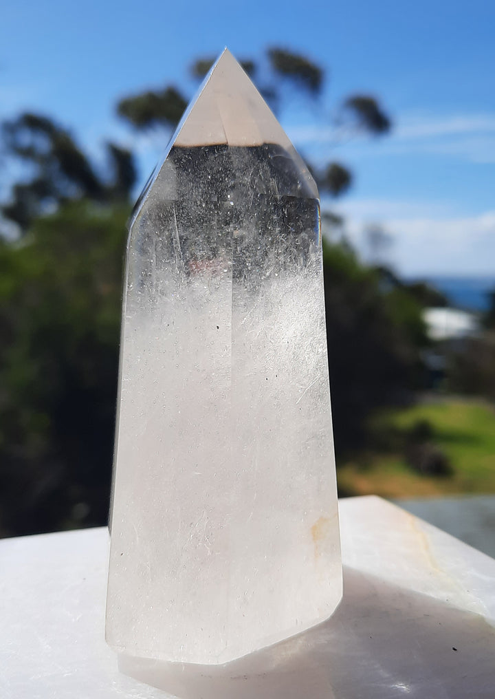 Clear Quartz Tower (252g) STZ573