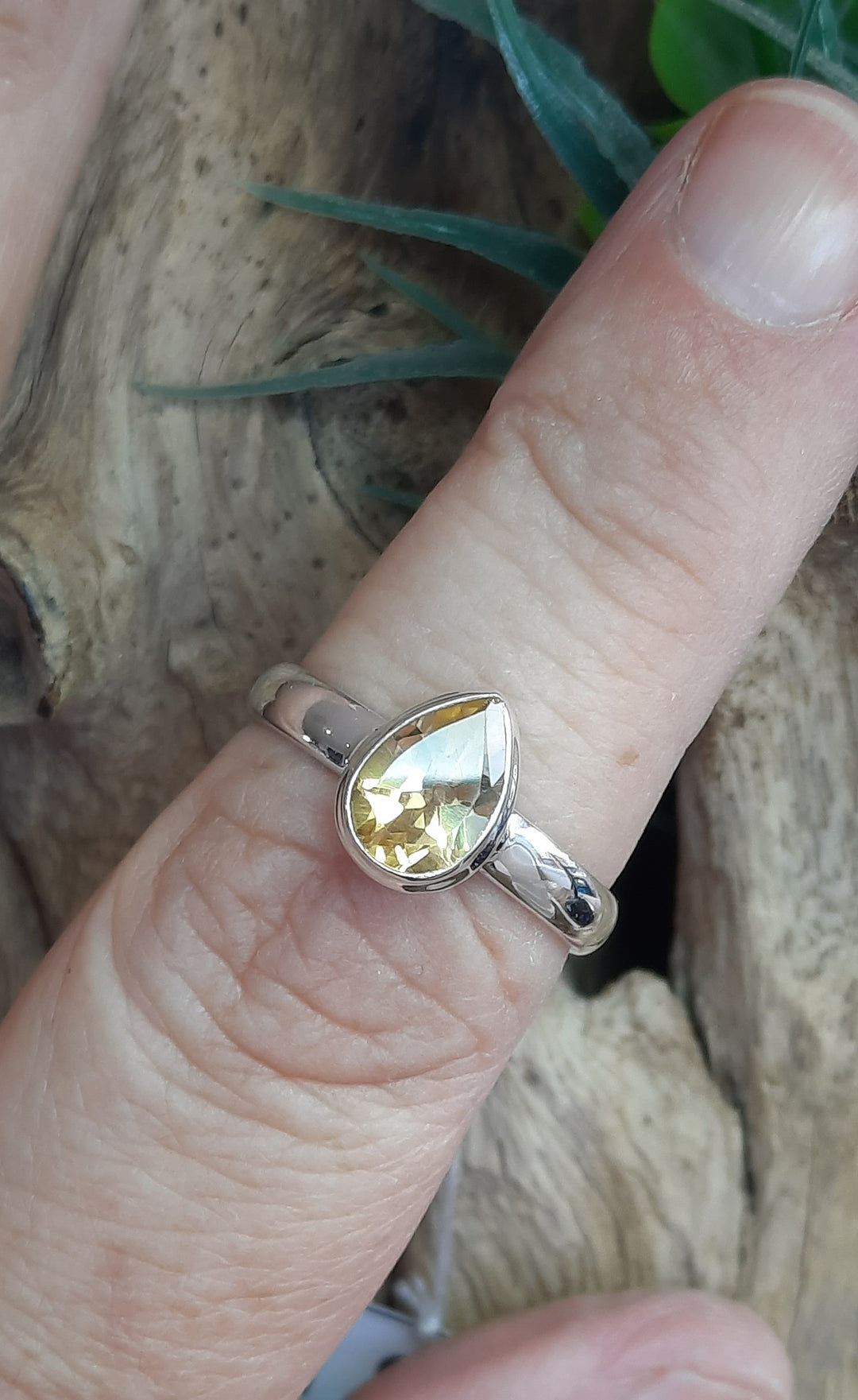 CITRINE RING SIZE 7.5(O) GS7239