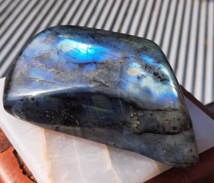 Labradorite Polished (392 grams) STZ02