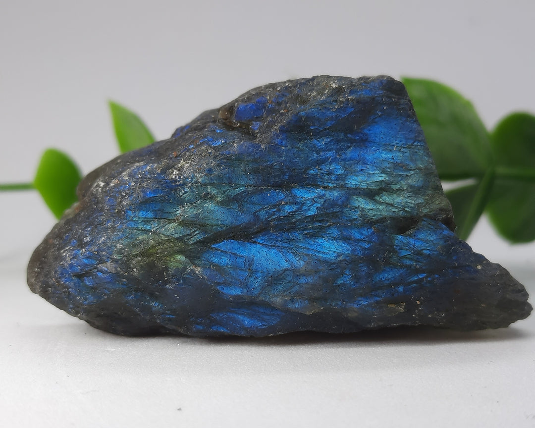 Labradorite (33 grams)