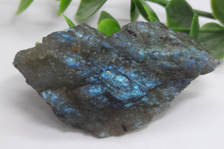 Labradorite (33 grams)