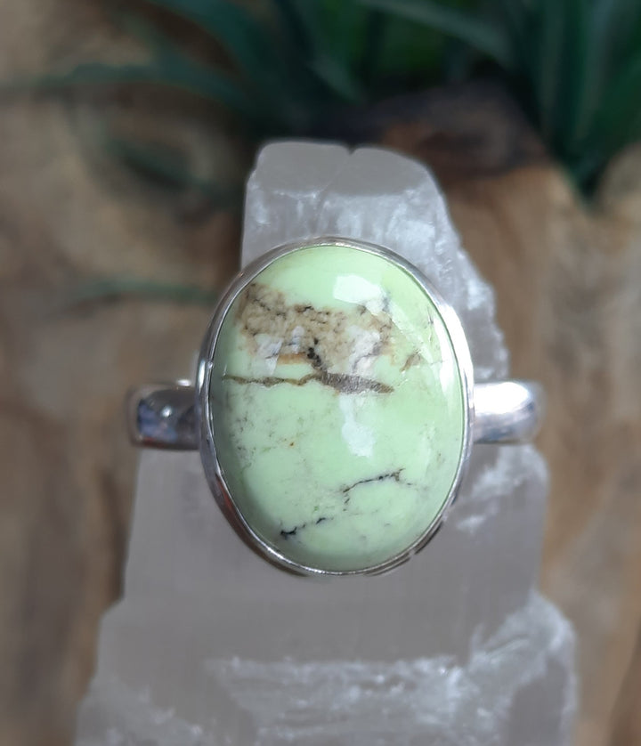 LEMON CHRYSOPRASE RING SIZE 11(V) GS7212