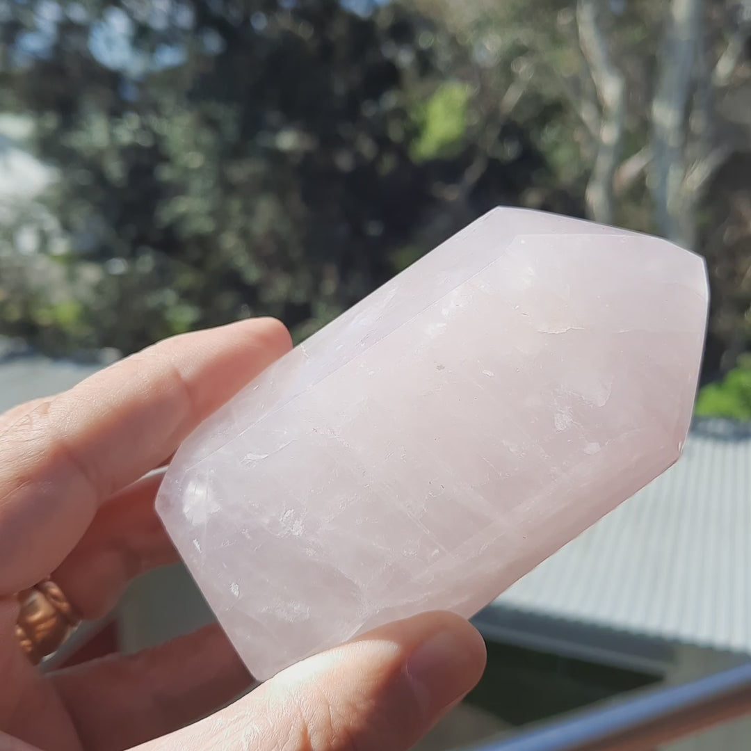 Rose Quartz Point (300g) STZ138