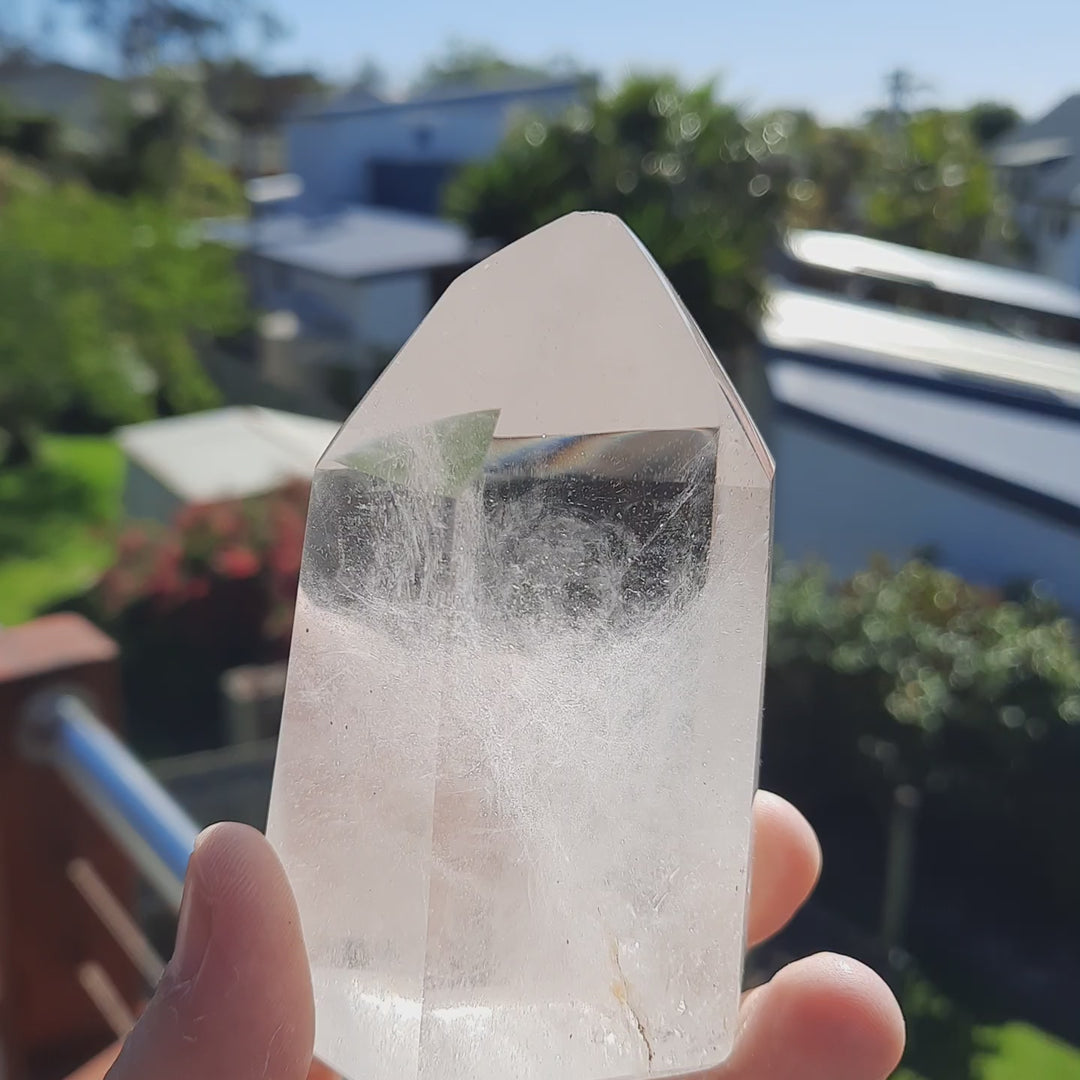 Clear Quartz Tower (252g) STZ573