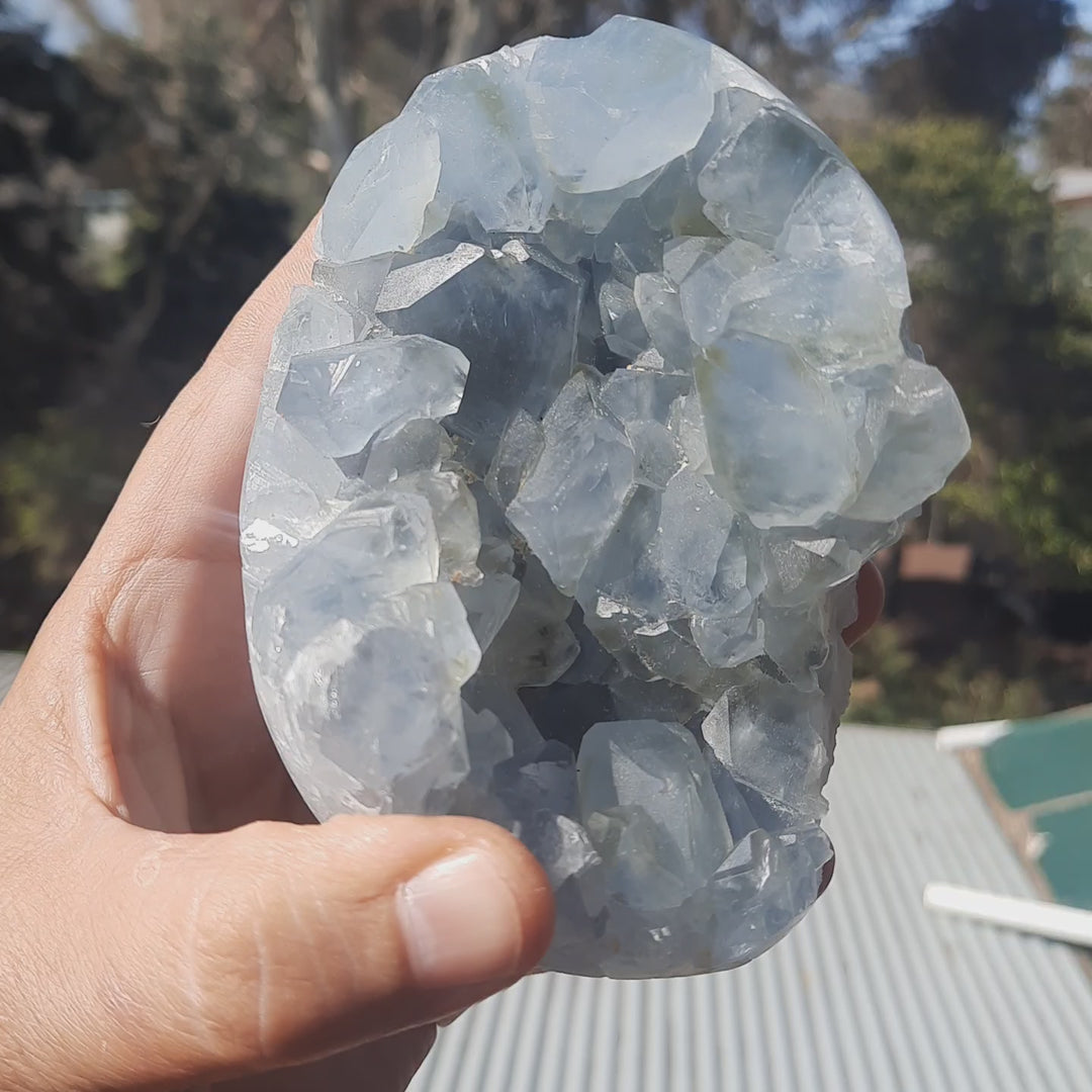 Celestite (821 grams) STZ29