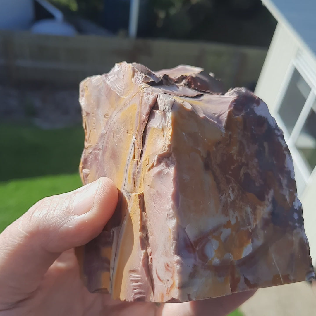 Mookaite (683 grams)