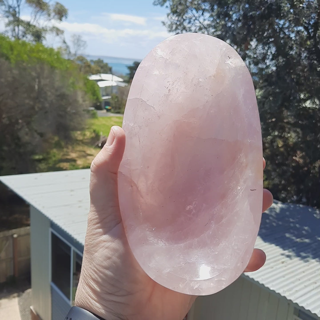 Rose Quartz Bowl (18cm)