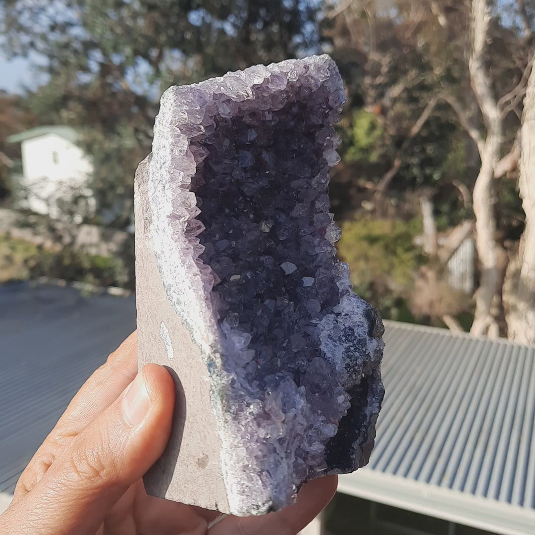 Amethyst Cluster (675 grams) STZ711