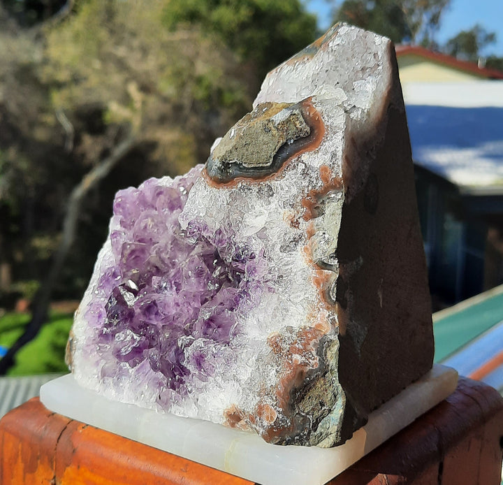 Amethyst Geode (1.128 kilograms) STZ375